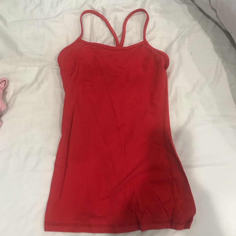 Lululemon tanks
